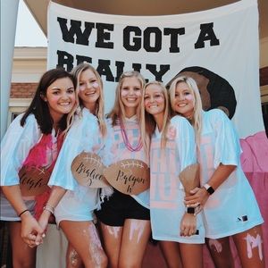 Meet your Posher, Carleigh